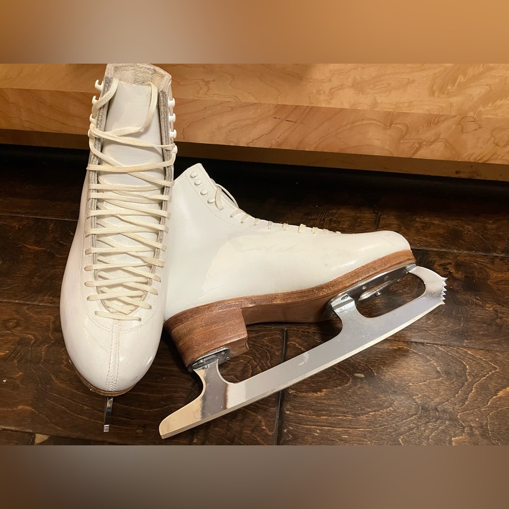 SP-Teri Professional Figure Skates